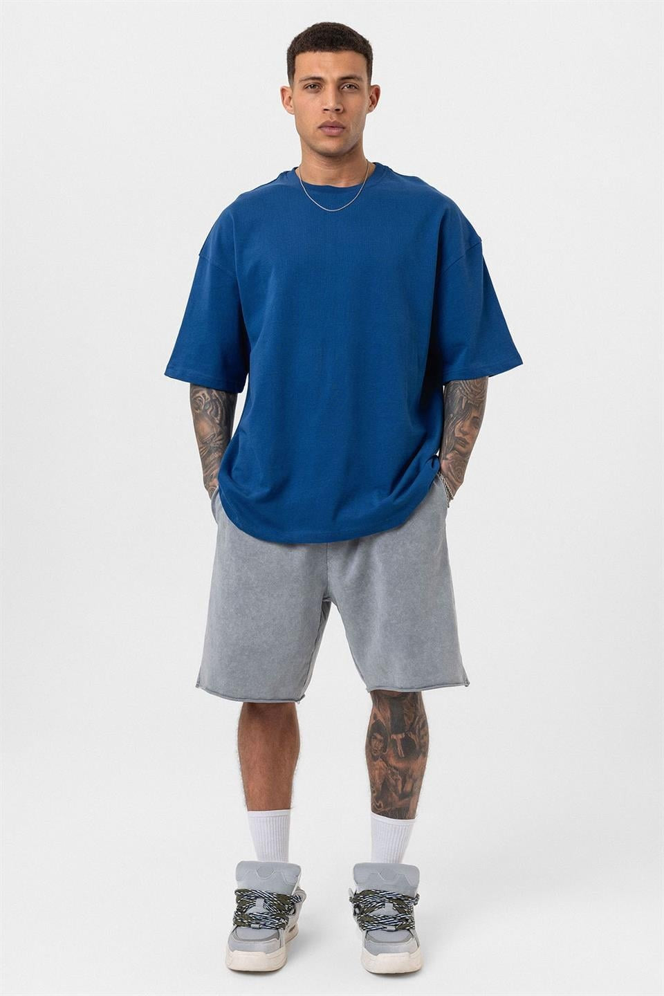 Oversized Shorts (Machine Washable)