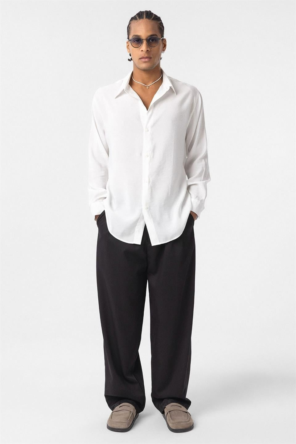 Baggy-Fit Pleated Pants