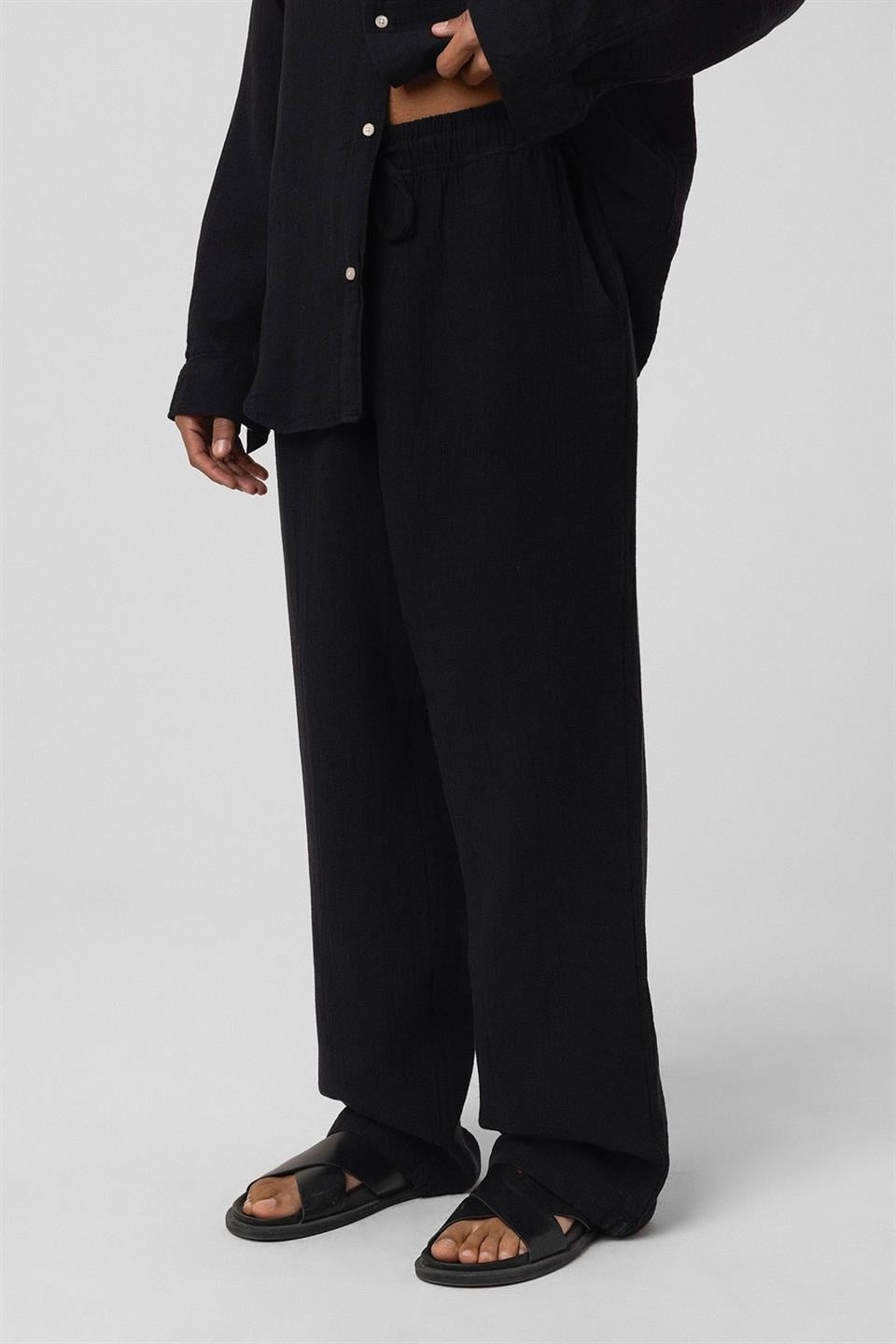 Baggy-Fit Muslin Linen Pants