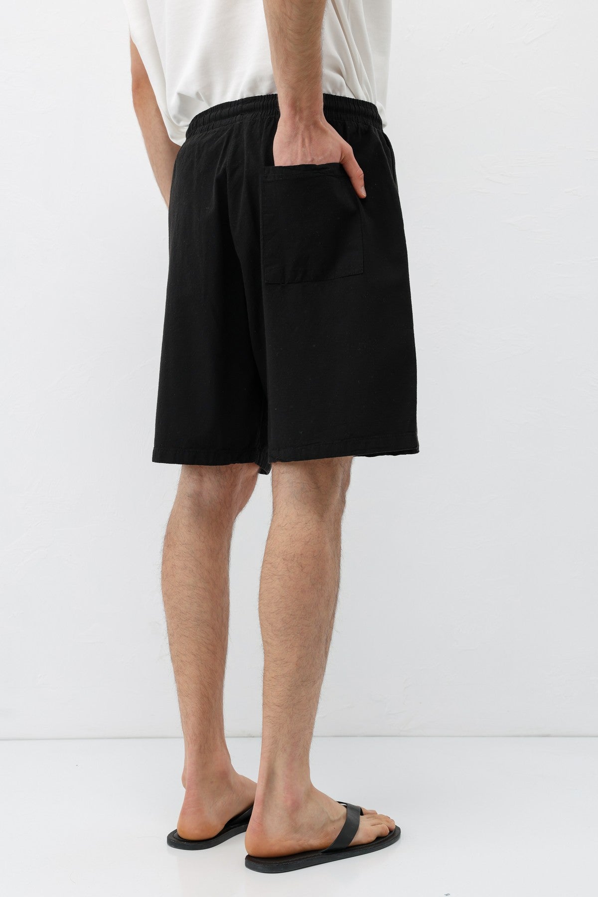 Oversized Linen Shorts