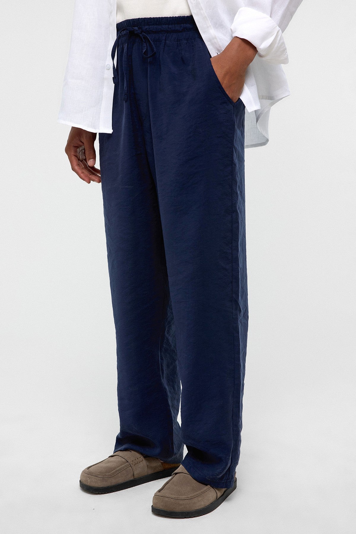 Baggy-Fit Modal Fabric Pants