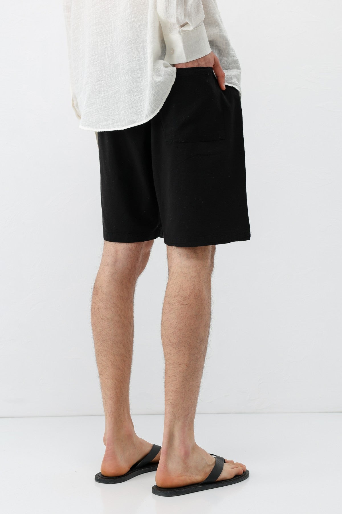 Oversized Linen Shorts with a Waistband