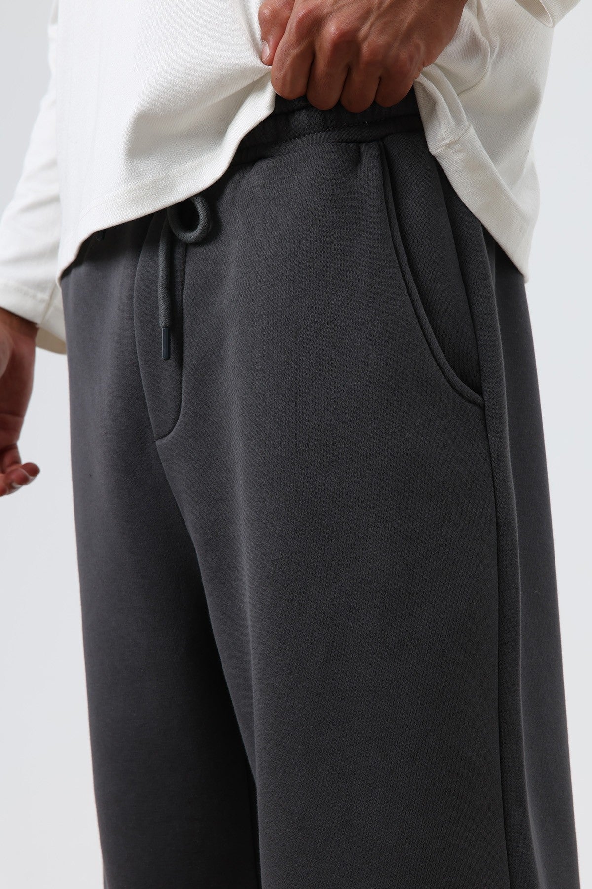 Pre-Washed Baggy Sweatpants