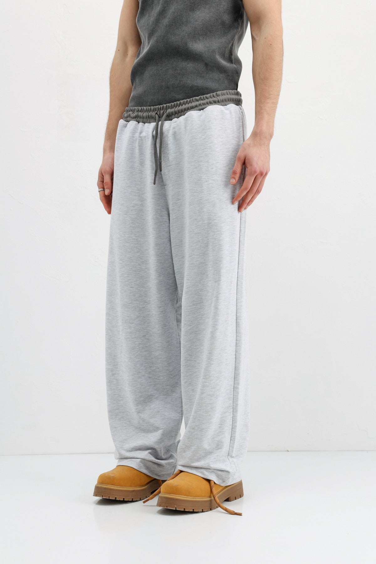 Baggy-Fit Sweatpants