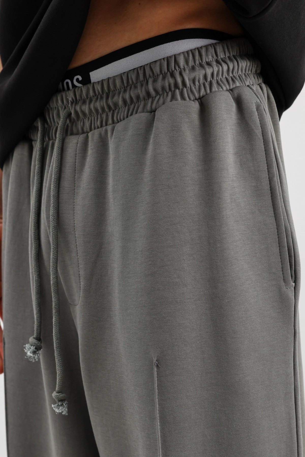 Baggy-Fit Sweatpants