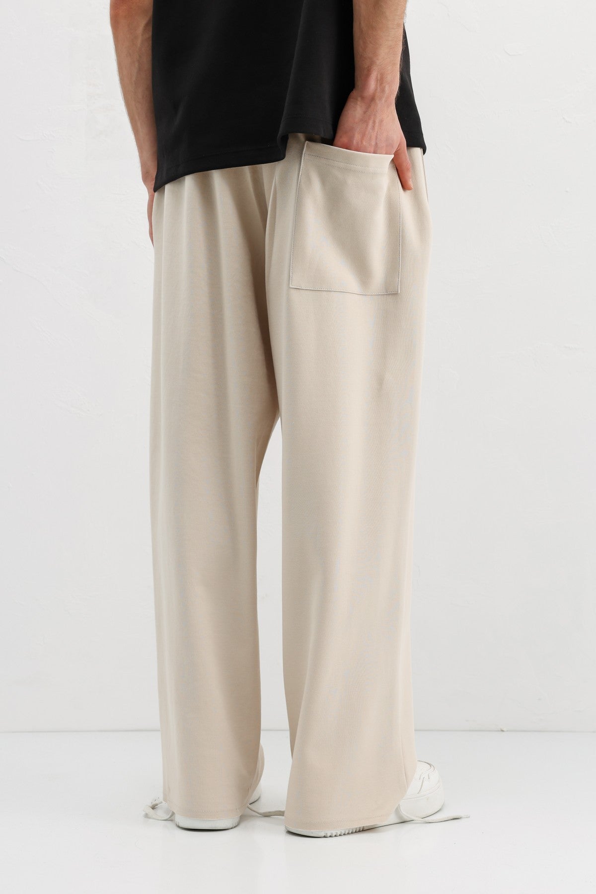 Baggy-Fit Sweatpants