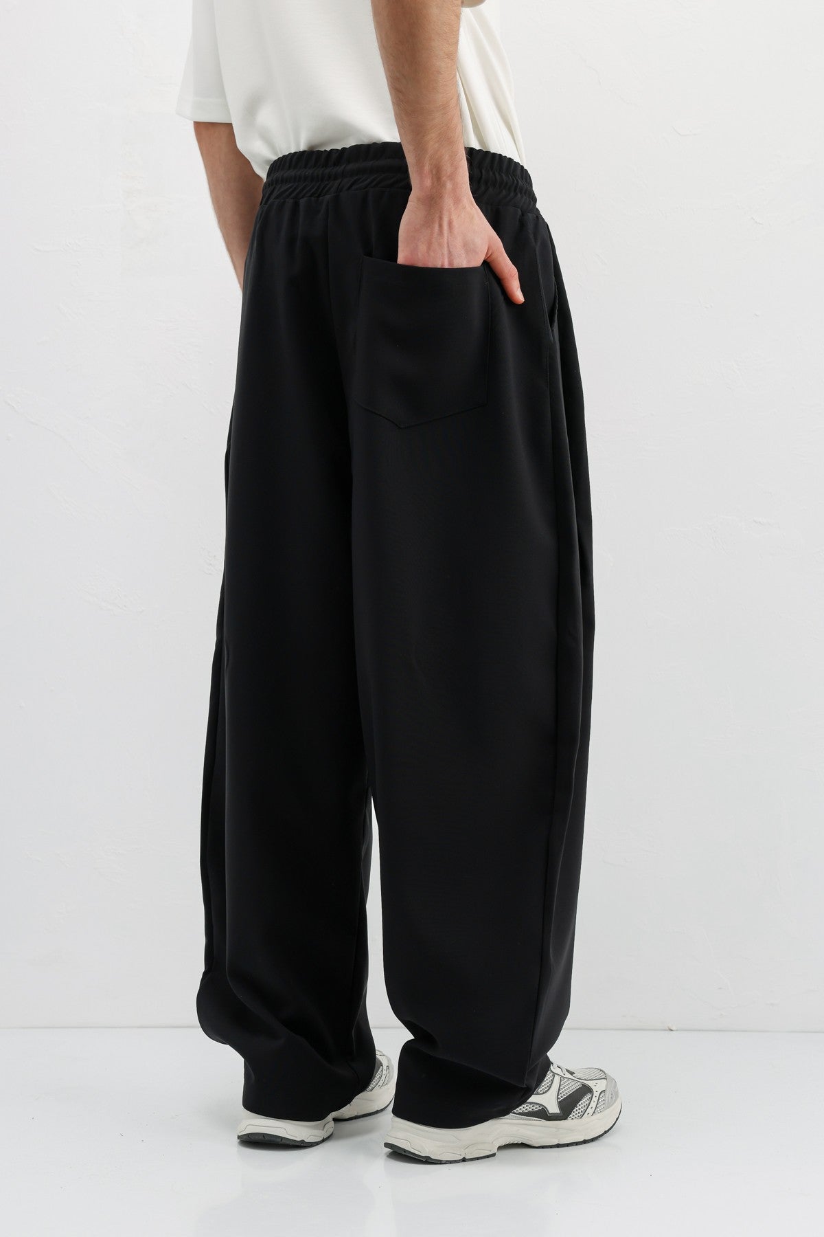 Balloon Fit Pants