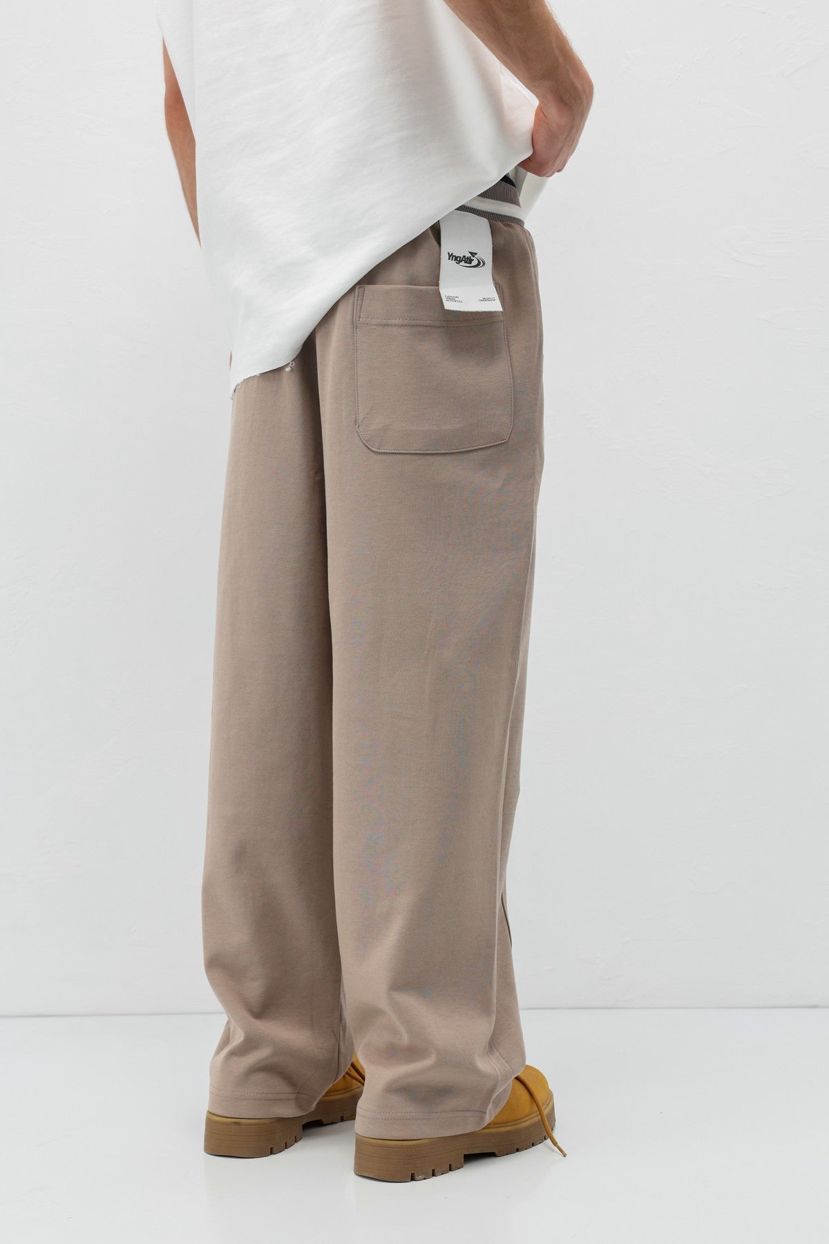 Drawstring Baggy-Fit Sweatpants