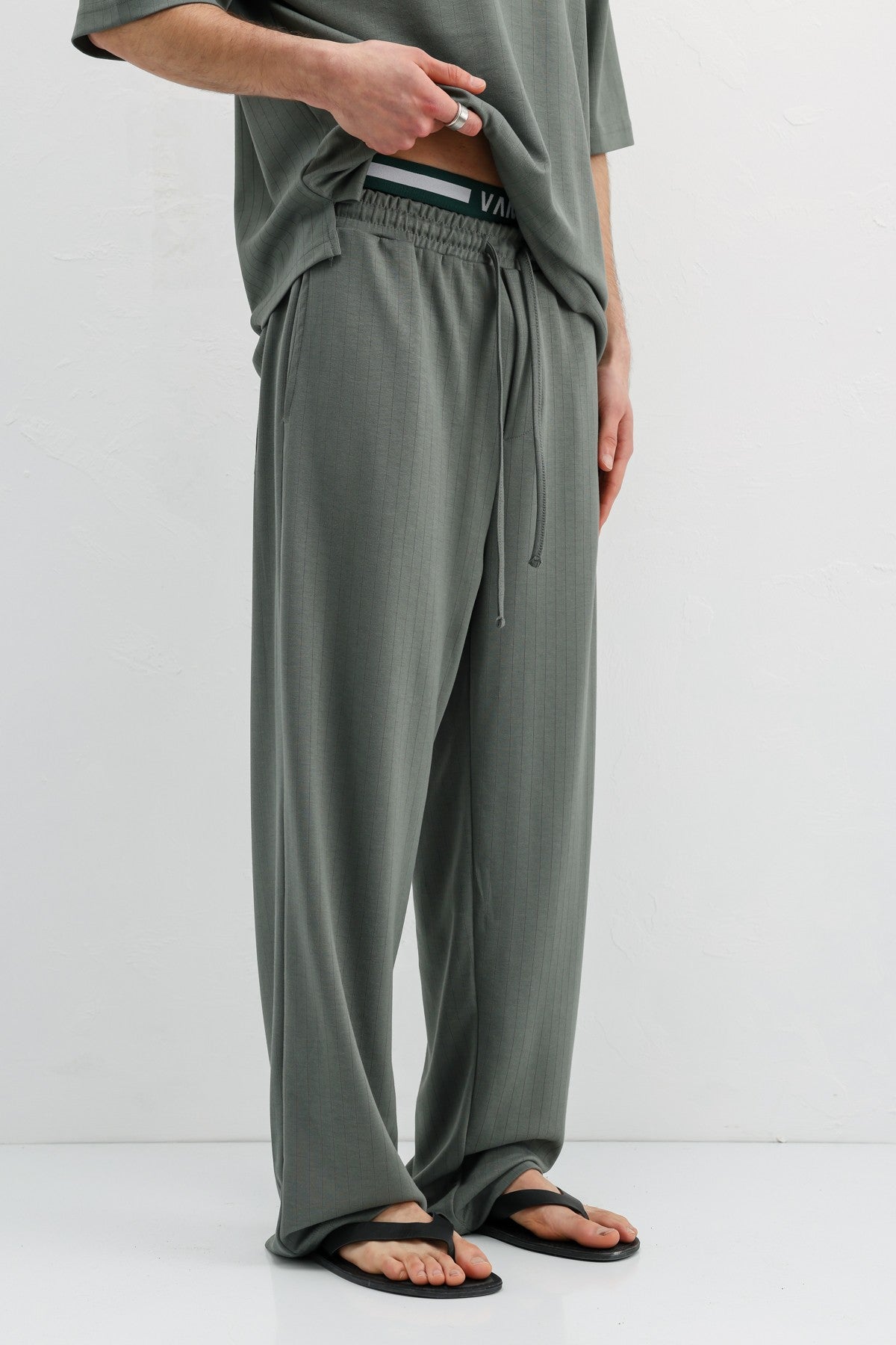 Ribbed, Textured Baggy Sweatpants