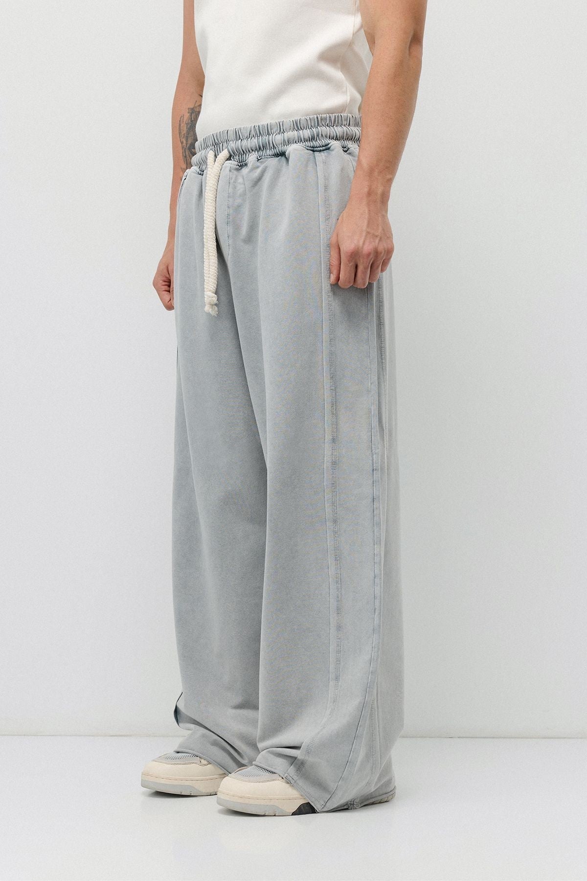 Pre-Washed Baggy Sweatpants