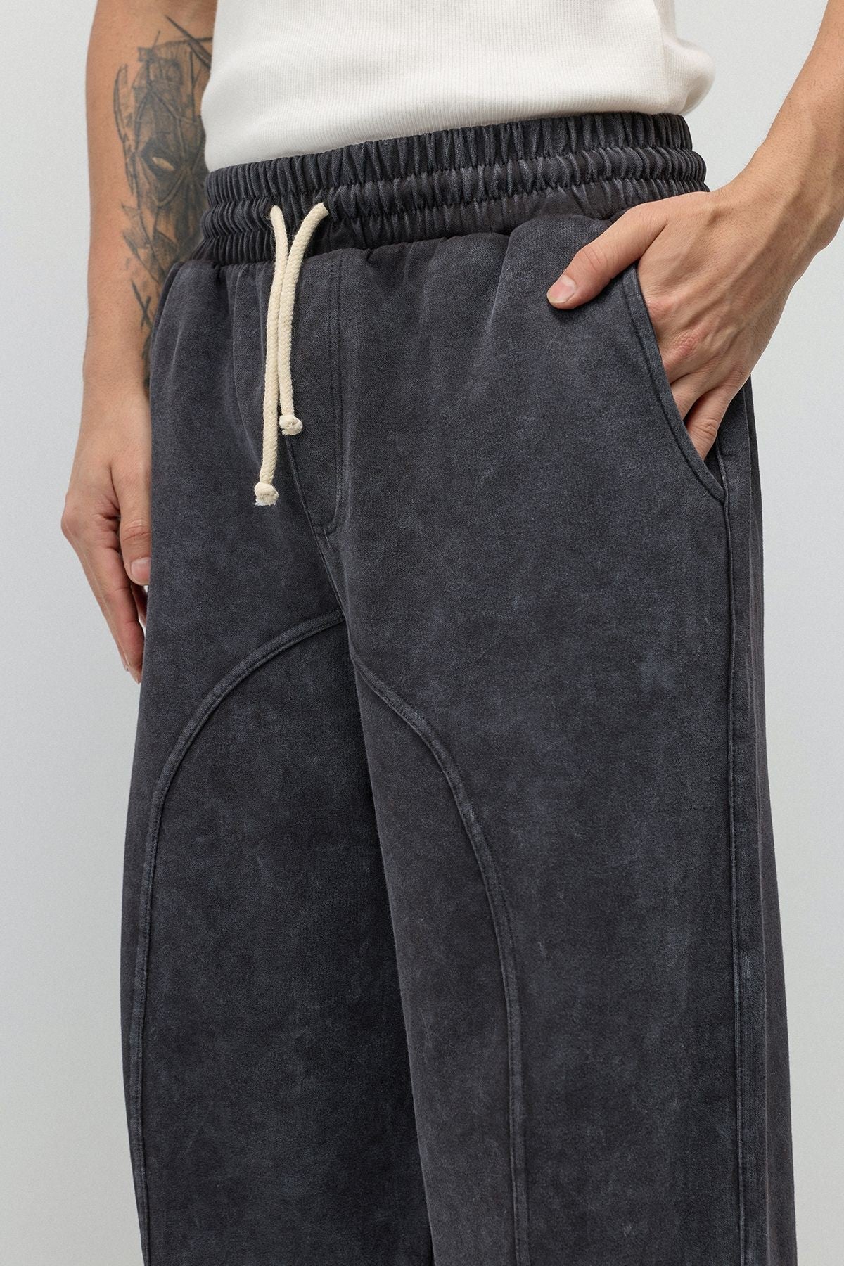 Baggy Sweatpants with Stitched Details, Machine Washable