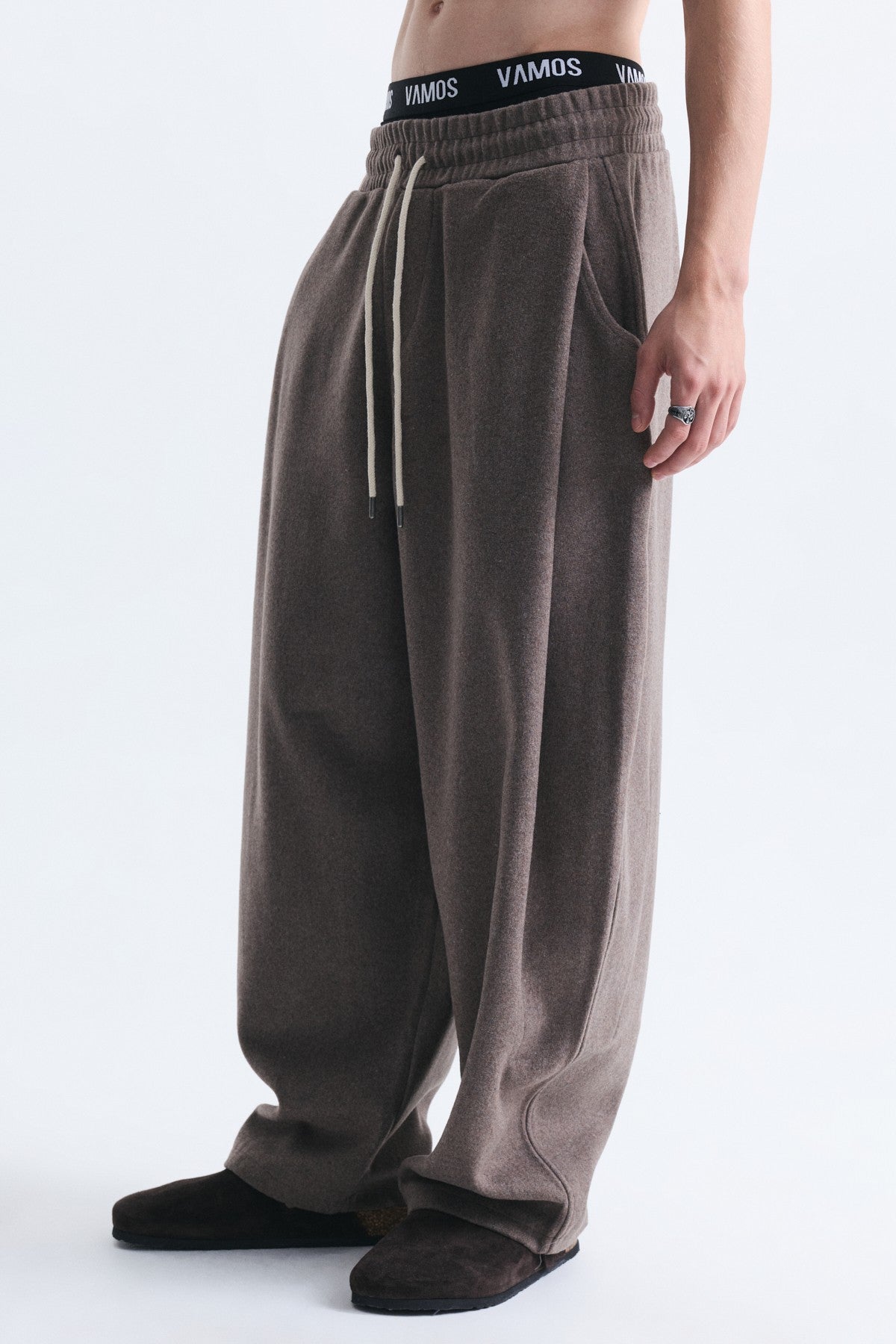 Balloon Fit Sweatpants with Pockets