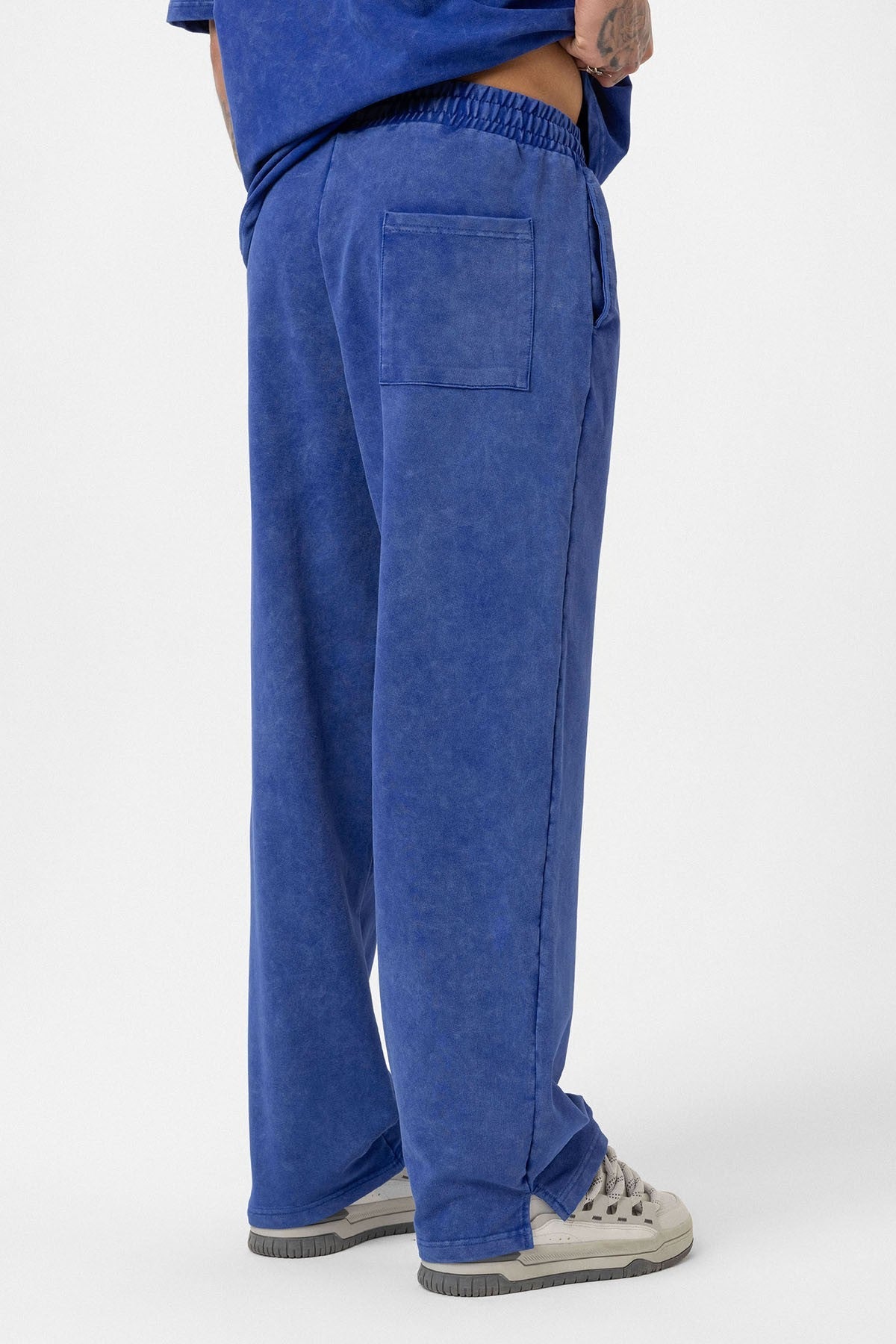 Machine-Washable Oversized Sweatsuit