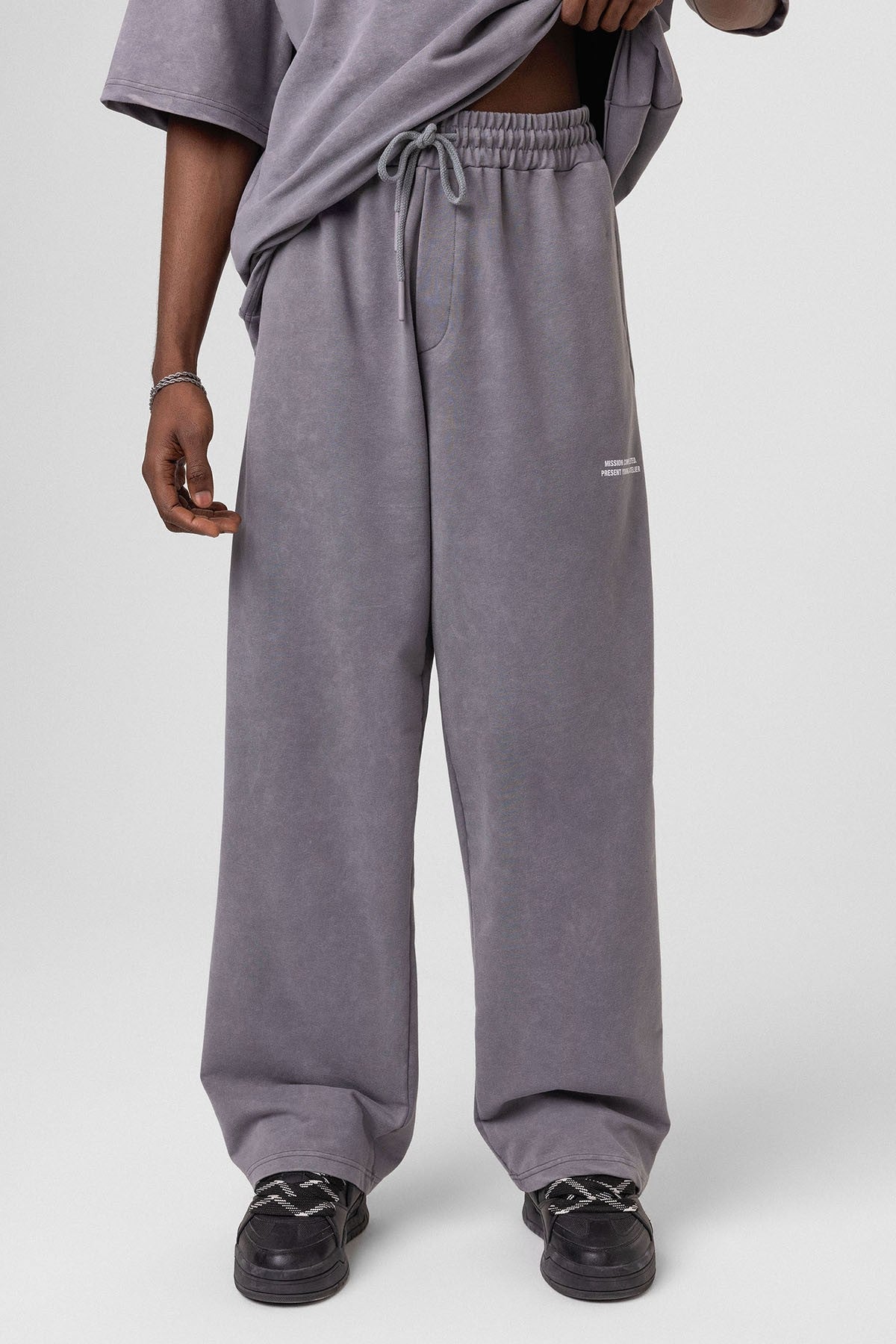 Oversized Sweatsuit Set with Back Print (Washed)