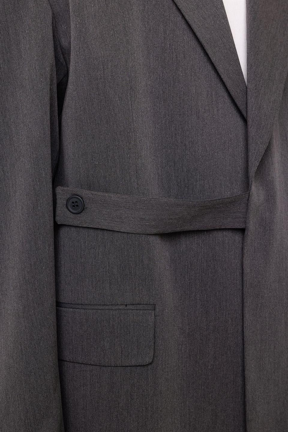 Oversized Belted Suit