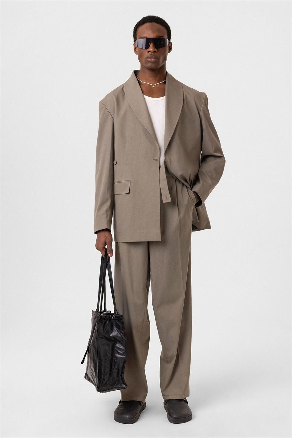 Oversized Belted Suit