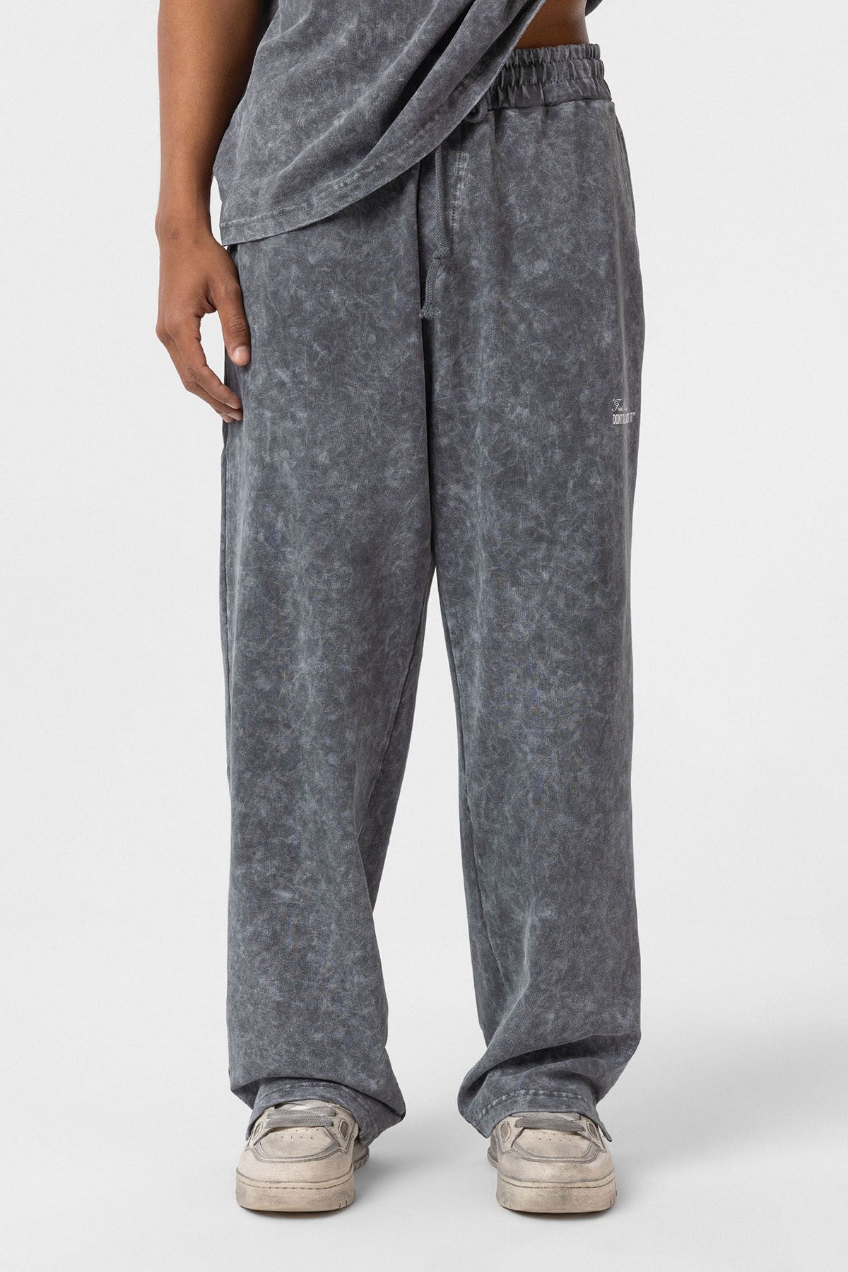 Oversized Sweatsuit Set with Back Print (Washed Look)