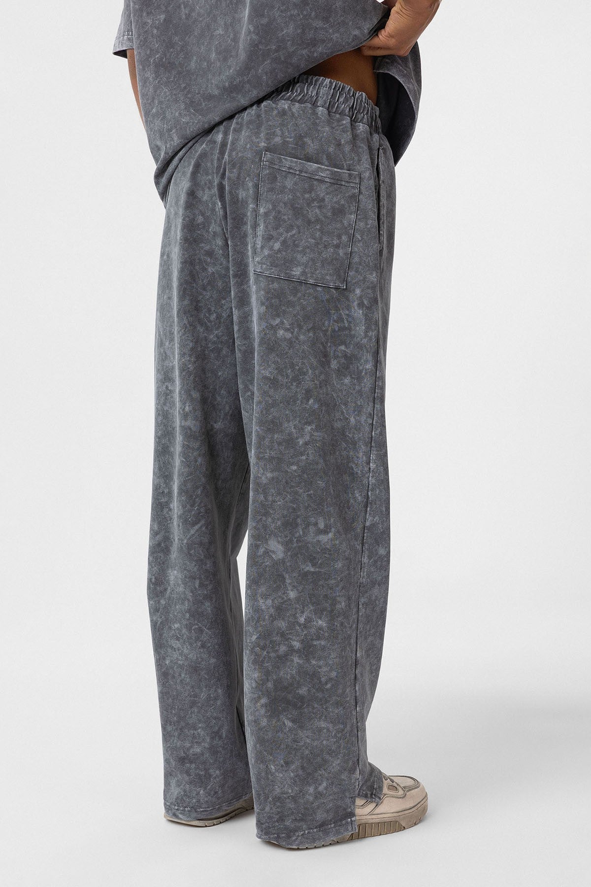Oversized Sweatsuit Set with Back Print (Washed Look)