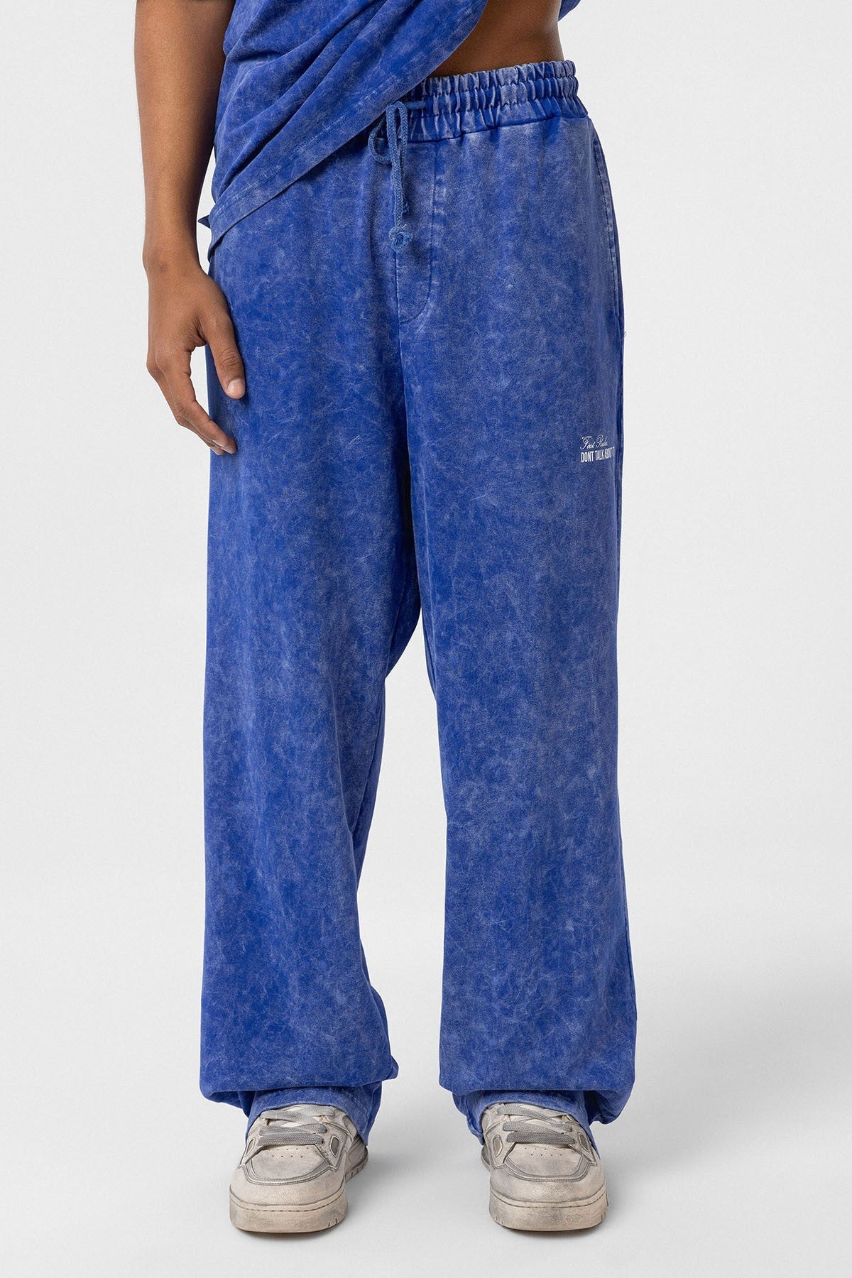 Oversized Sweatsuit Set with Back Print (Washed Look)