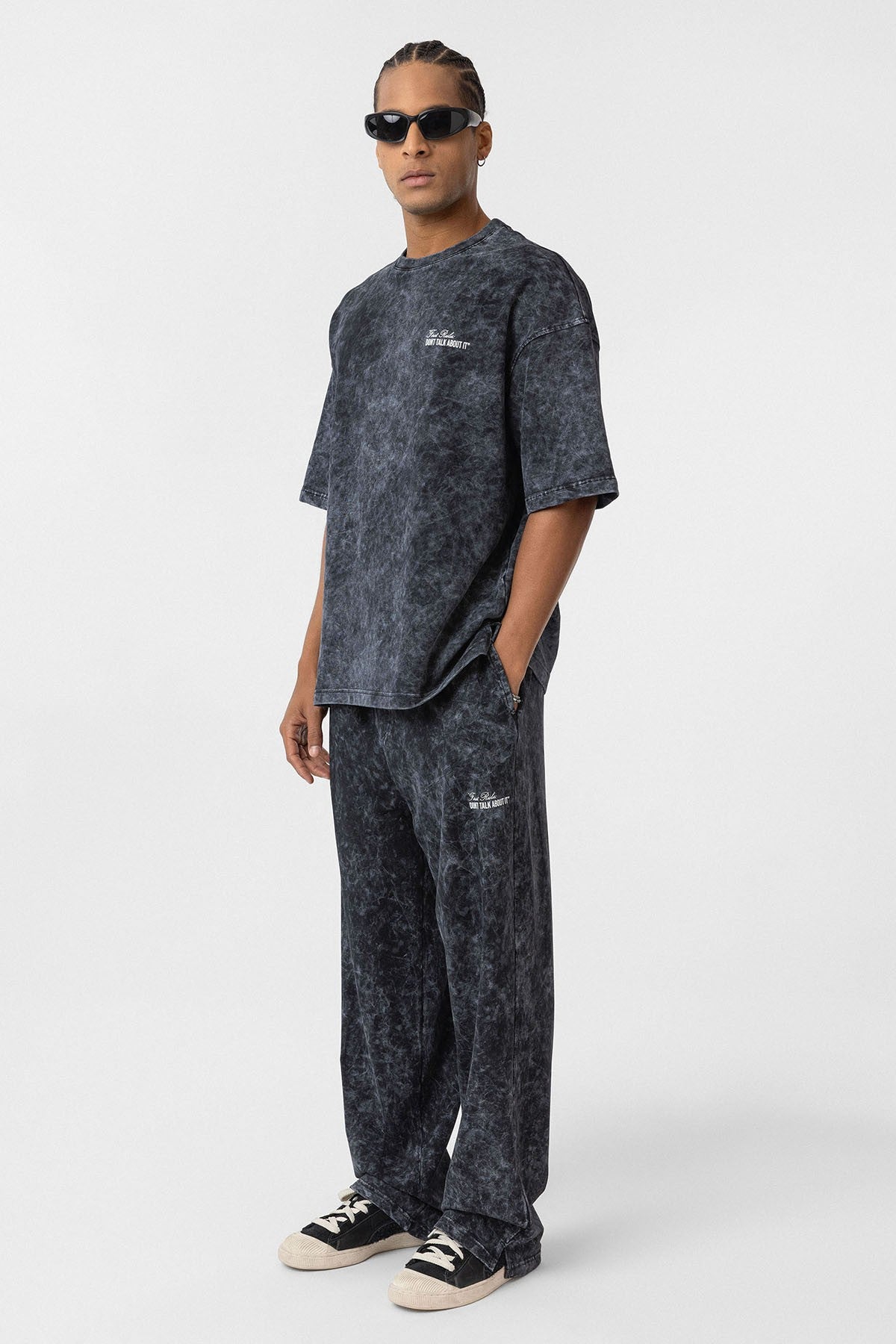 Oversized Sweatsuit Set with Back Print (Washed Look)