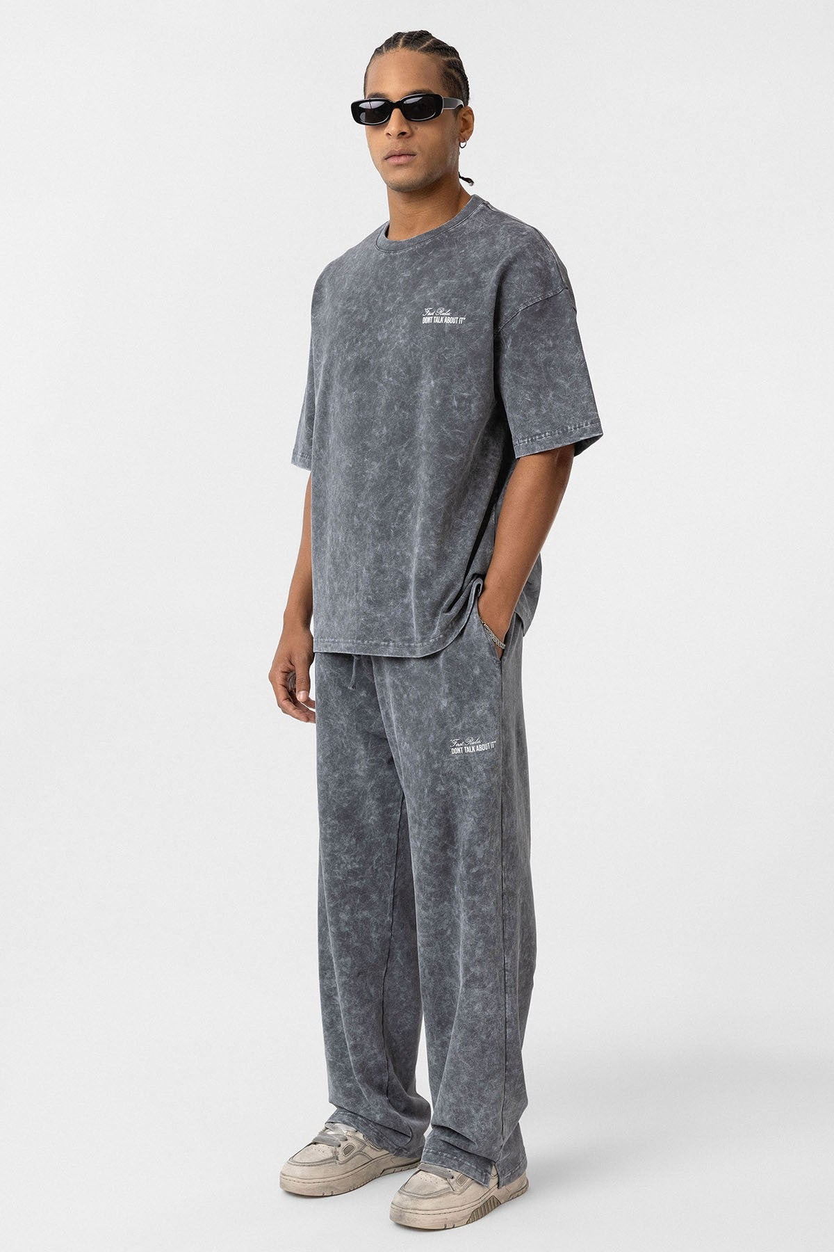Oversized Sweatsuit Set with Back Print (Washed Look)