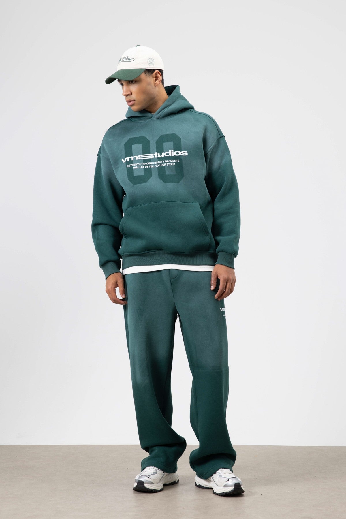 Oversized Printed Sweatsuit Set