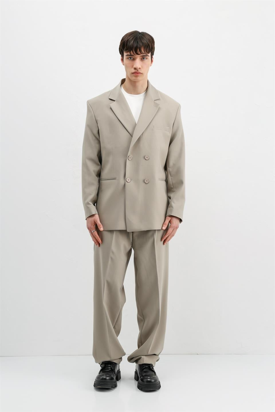Oversized Double-Breasted Suit