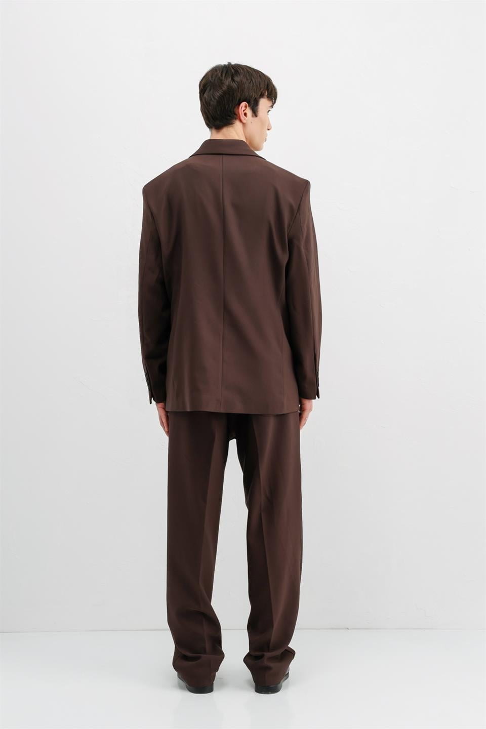 Oversized Double-Breasted Suit