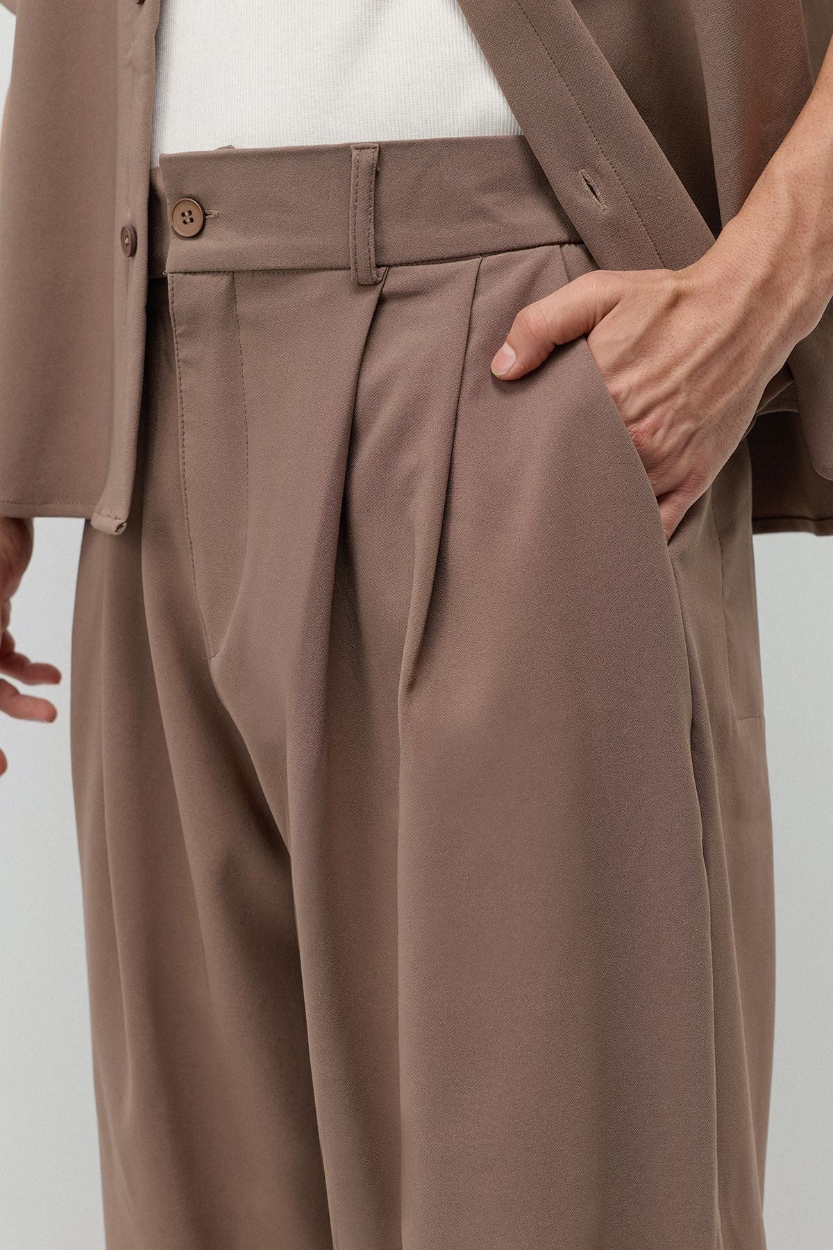 Relaxed-Fit Oversized Shirt and Pants Set