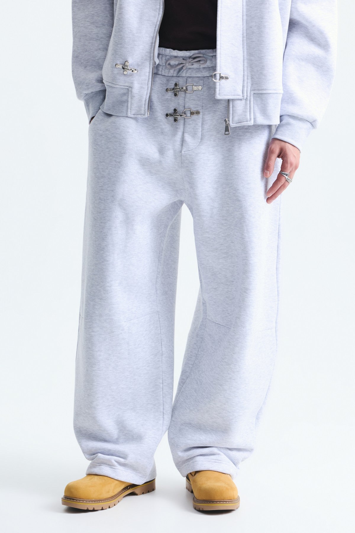 Oversized Clip-Front Sweatshirt Set