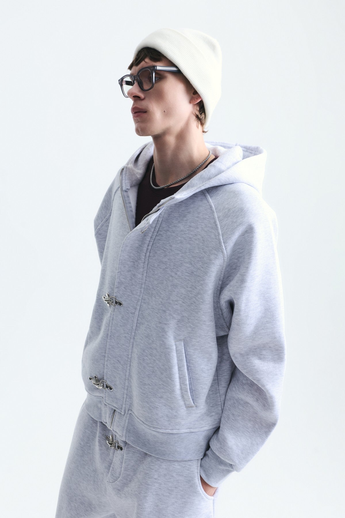 Oversized Clip-Front Sweatshirt Set
