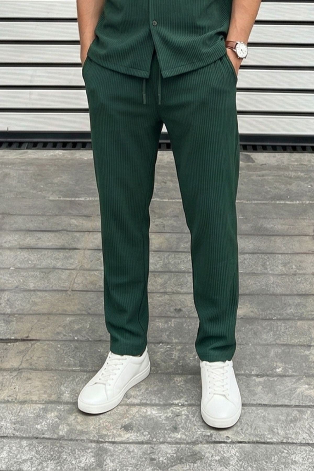 Drawstring Baggy-Fit Pants
